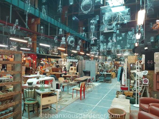 Marché Centre Commercial les Puces