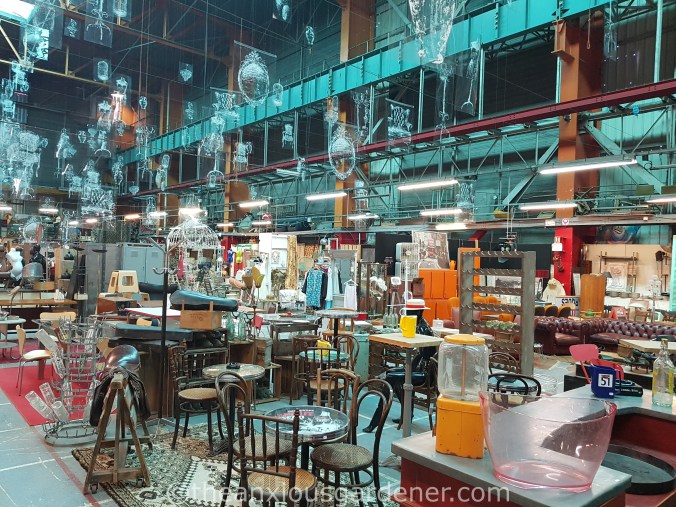 Marché Centre Commercial les Puces